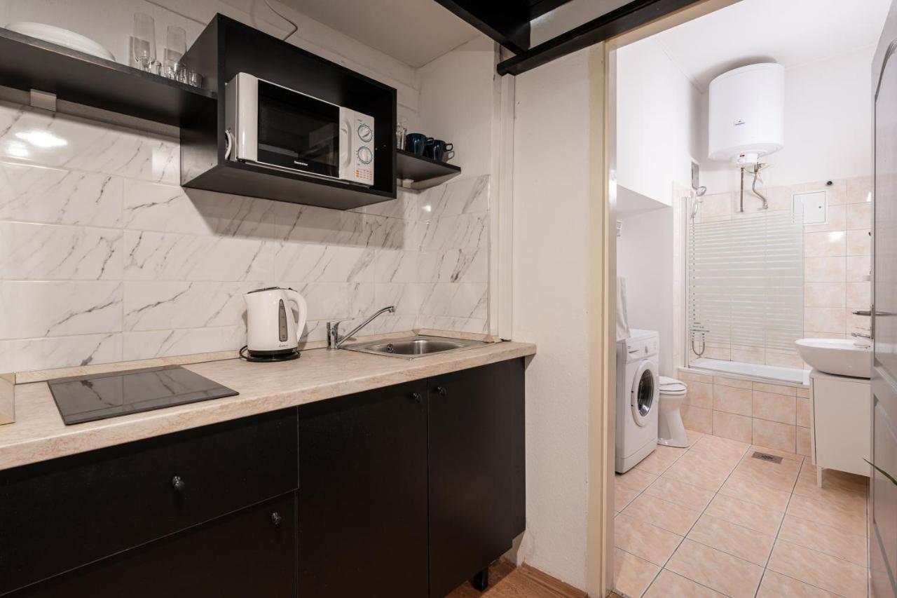 B8 - Grand Boulevard Cozy Apartment - Best Location By Bqa Budapest Bagian luar foto