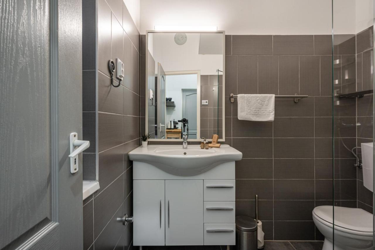 B8 - Grand Boulevard Cozy Apartment - Best Location By Bqa Budapest Bagian luar foto